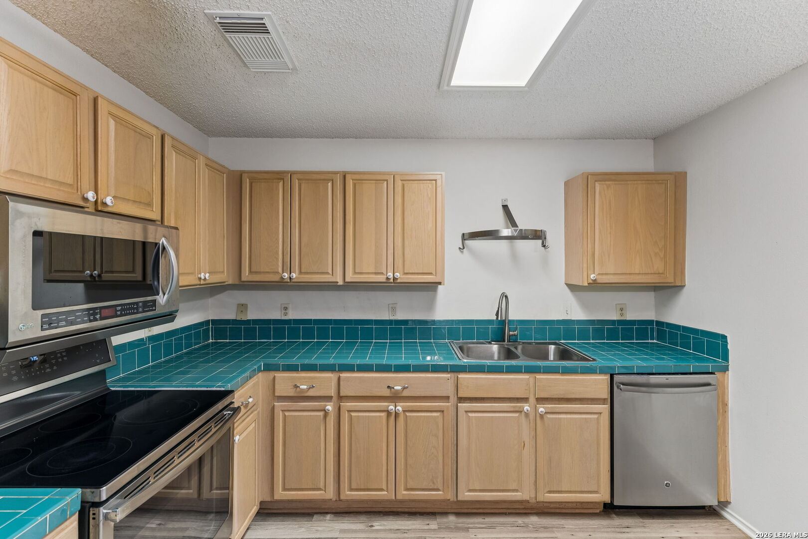 5022 Kenton View San Antonio TX 78240