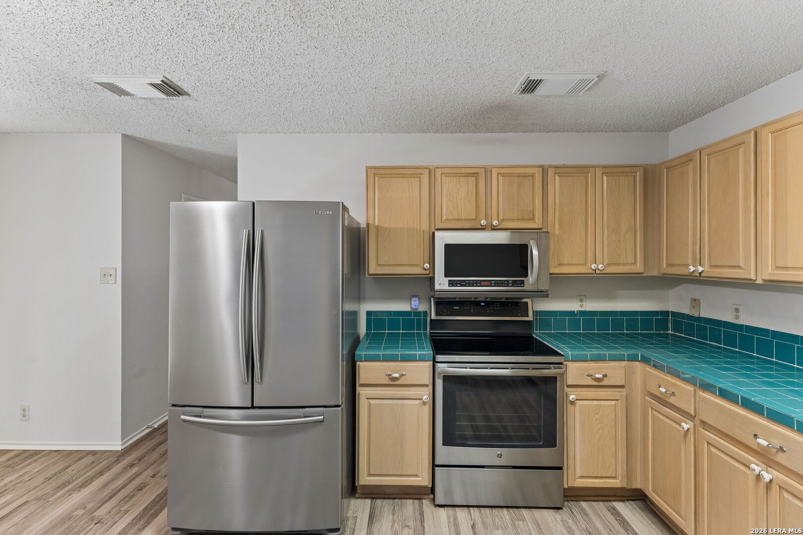 5022 Kenton View San Antonio TX 78240