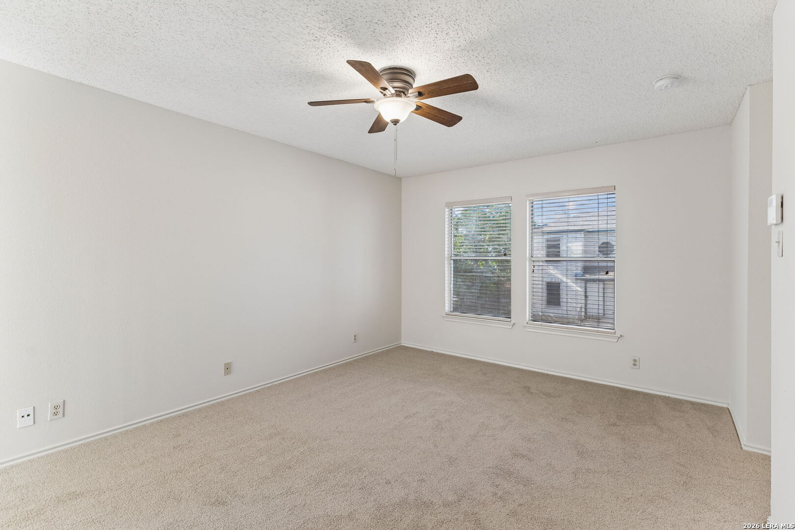 5022 Kenton View San Antonio TX 78240
