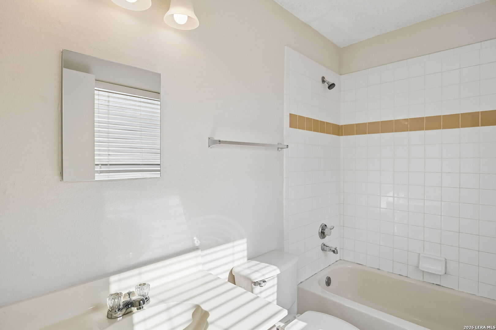 5022 Kenton View San Antonio TX 78240