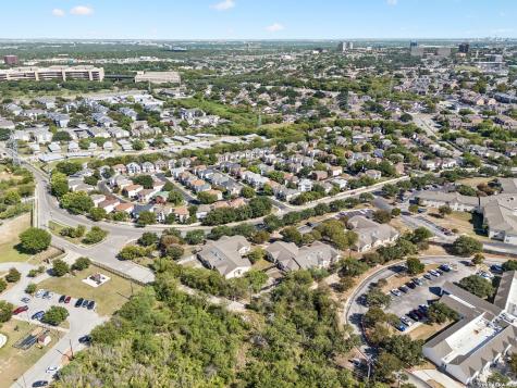 5022 Kenton View San Antonio TX 78240