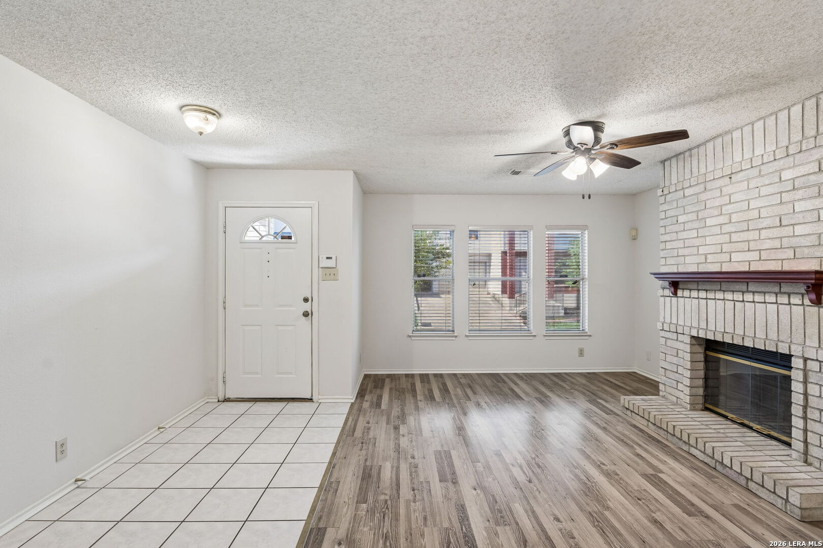 5022 Kenton View San Antonio TX 78240