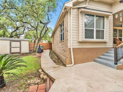 9803 Selbourne Lane San Antonio TX 78251