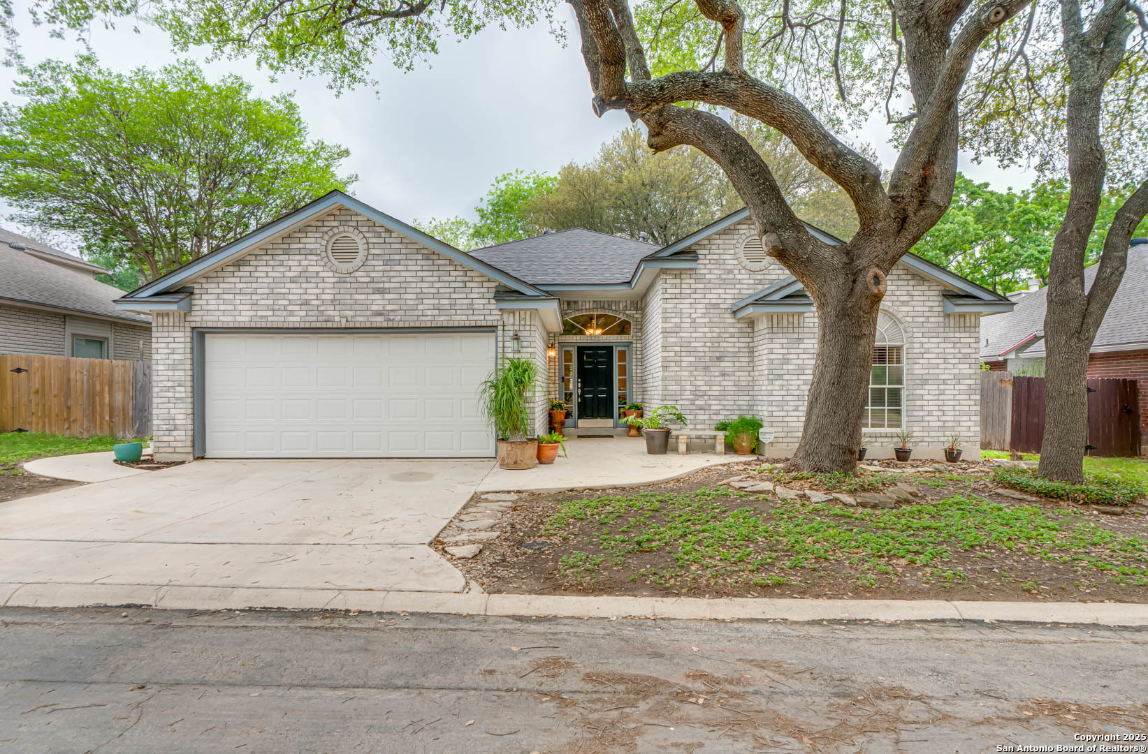 9519 Bonny Bridge San Antonio TX 78240