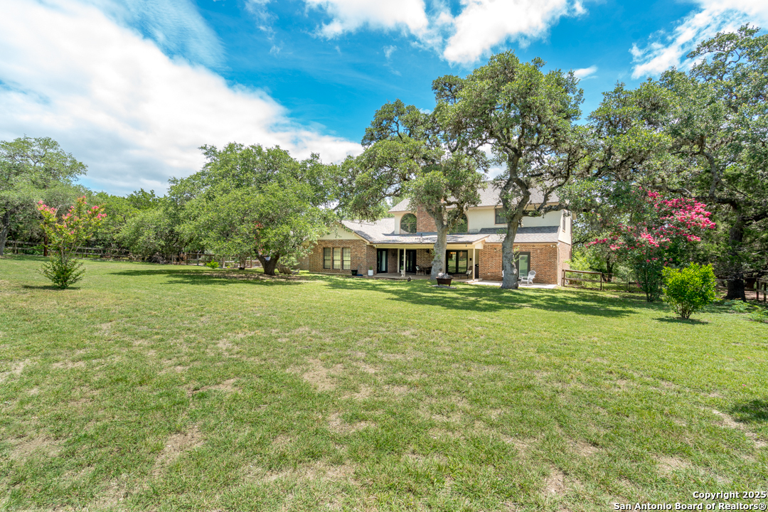 27301 Autumn Glen Boerne TX 78006