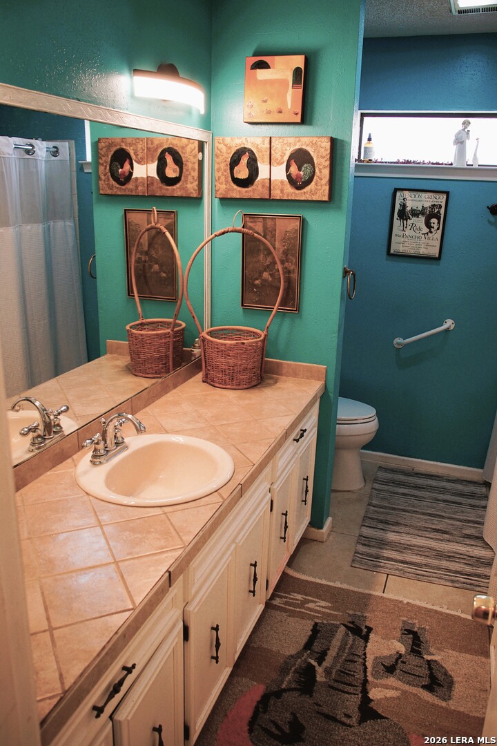 6115 Royal Breeze San Antonio TX 78239
