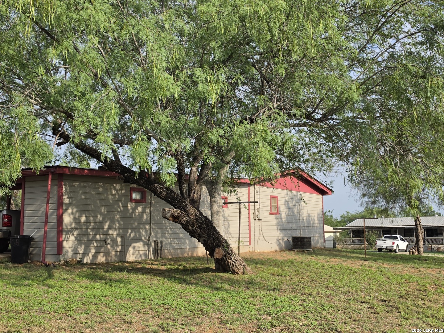 508 Nueces Cotulla TX 78014