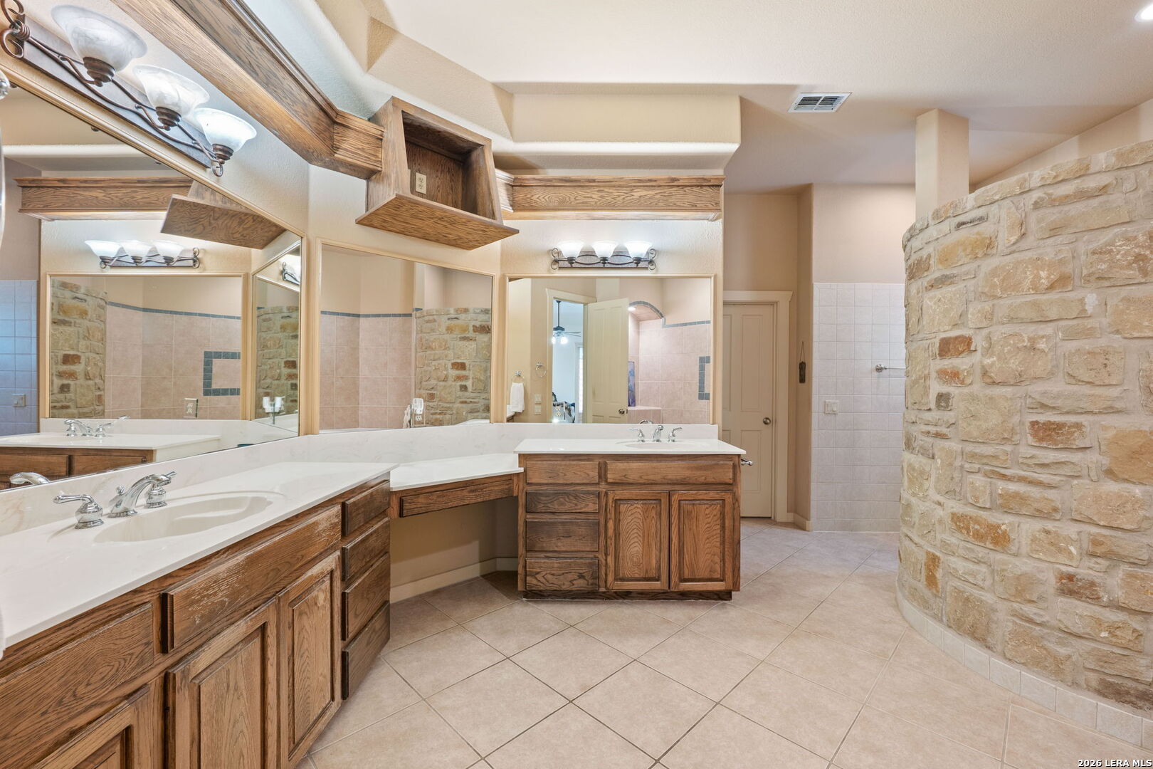 10 Falls View Boerne TX 78015
