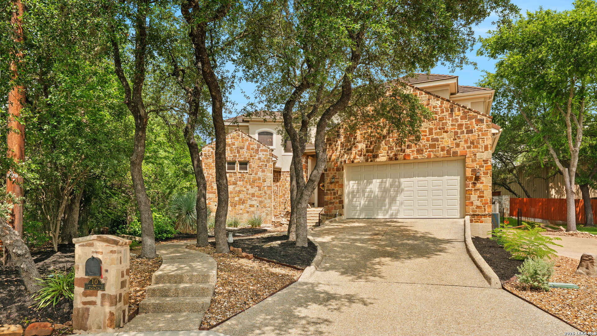 10 Falls View Boerne TX 78015