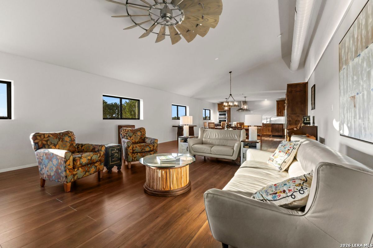 103 Bluffview Circle Kerrville TX 78028