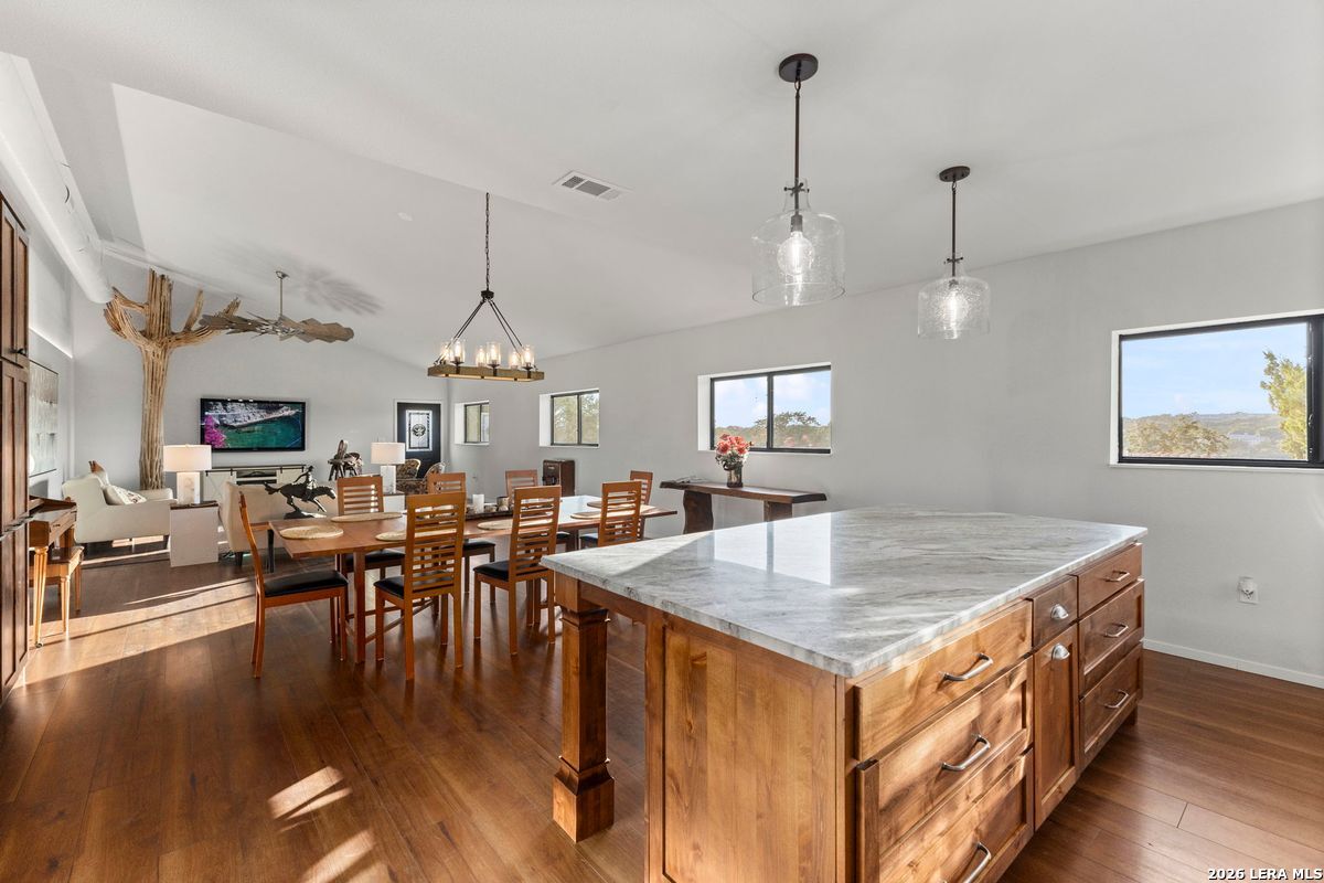 103 Bluffview Circle Kerrville TX 78028