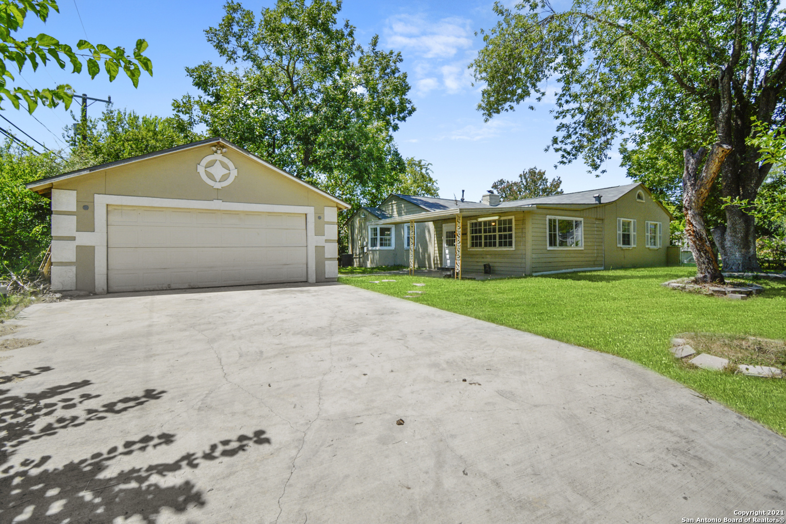 302 Shadwell Drive San Antonio TX 78228