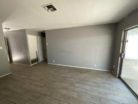 7919 Broadwick San Antonio TX 78239