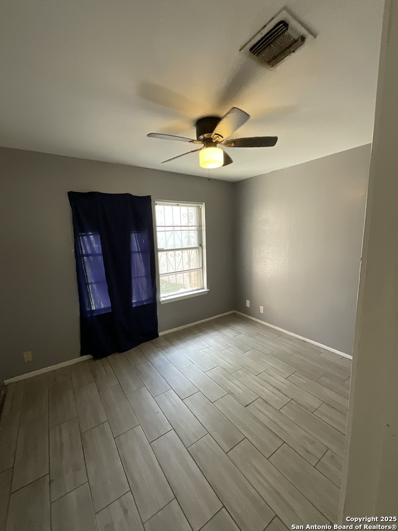 7919 Broadwick San Antonio TX 78239
