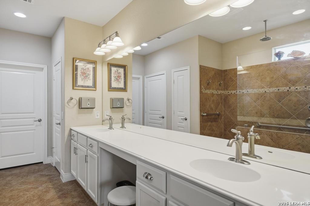 12704 Canyon Bay San Antonio TX 78253
