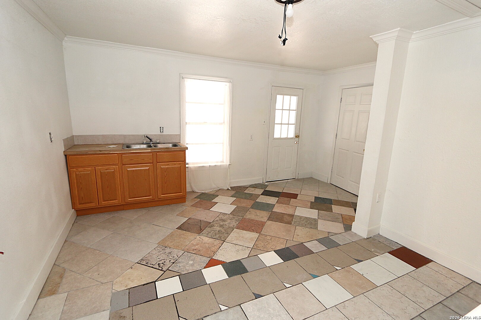 910 Culebra San Antonio TX 78201