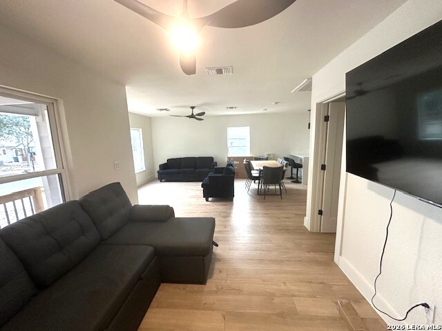 229 Allensworth San Antonio TX 78209