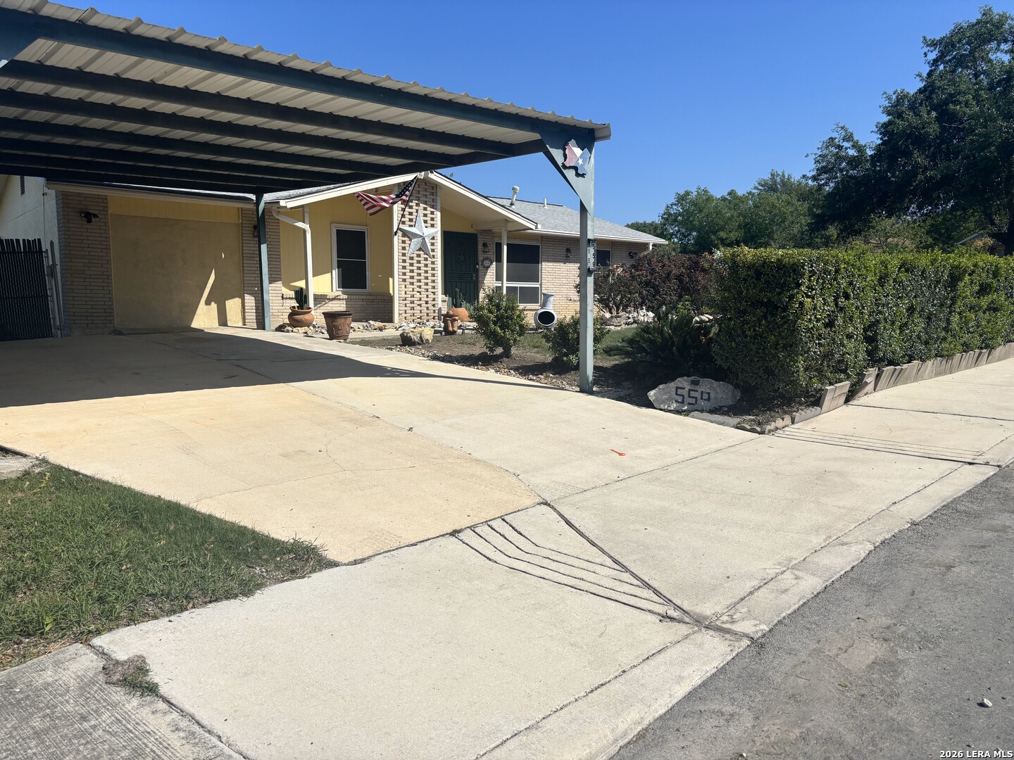 559 S Hatfield Street San Antonio TX 78227