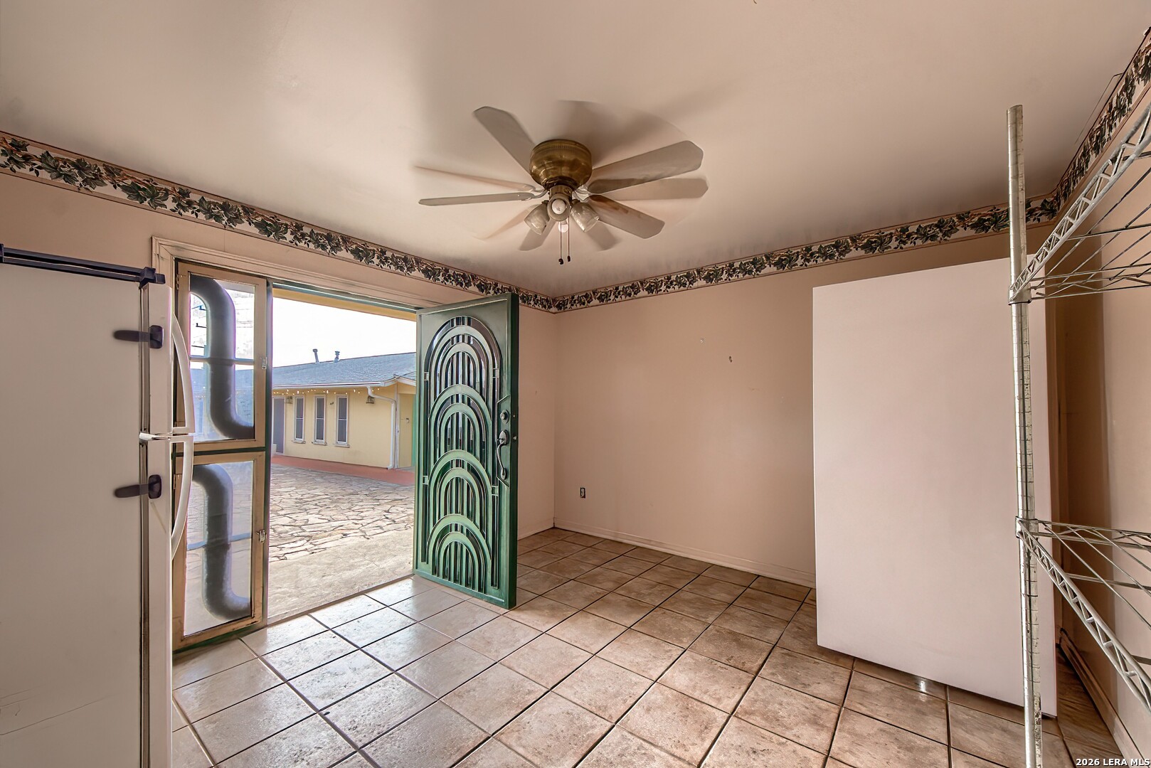 559 S Hatfield Street San Antonio TX 78227