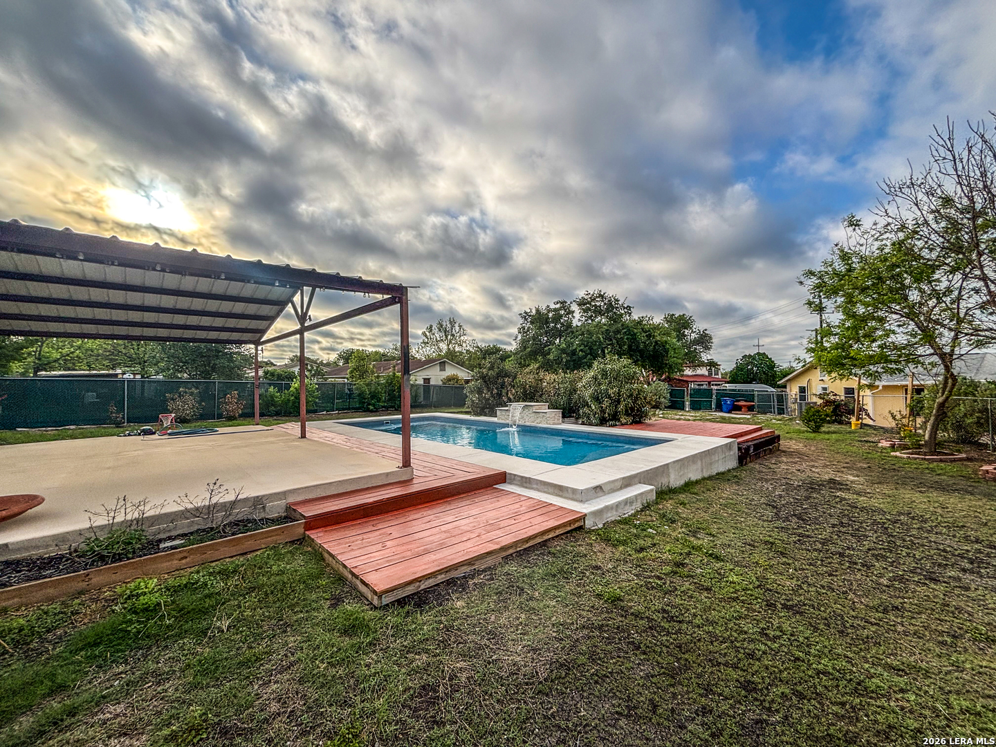559 S Hatfield Street San Antonio TX 78227