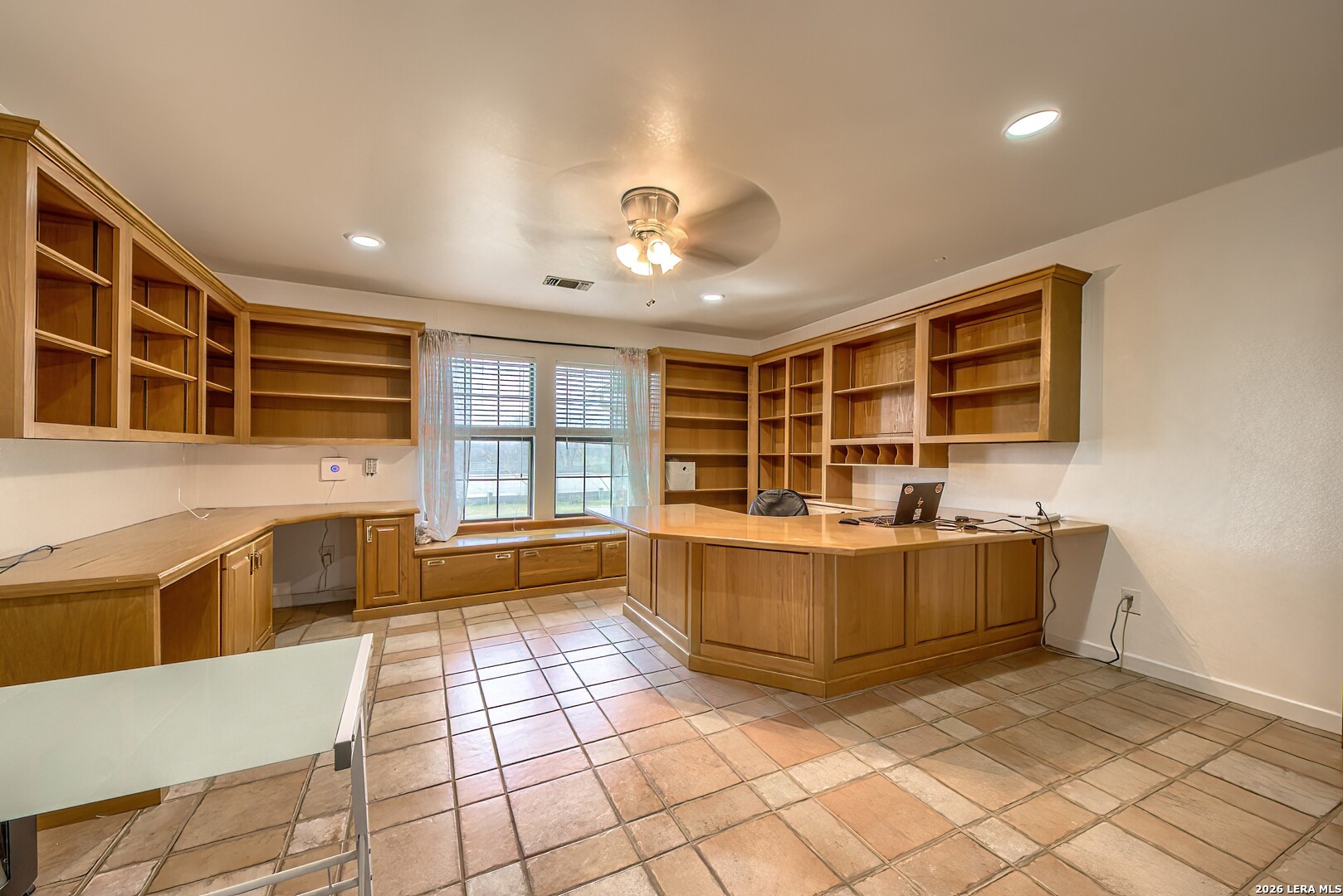 559 S Hatfield Street San Antonio TX 78227