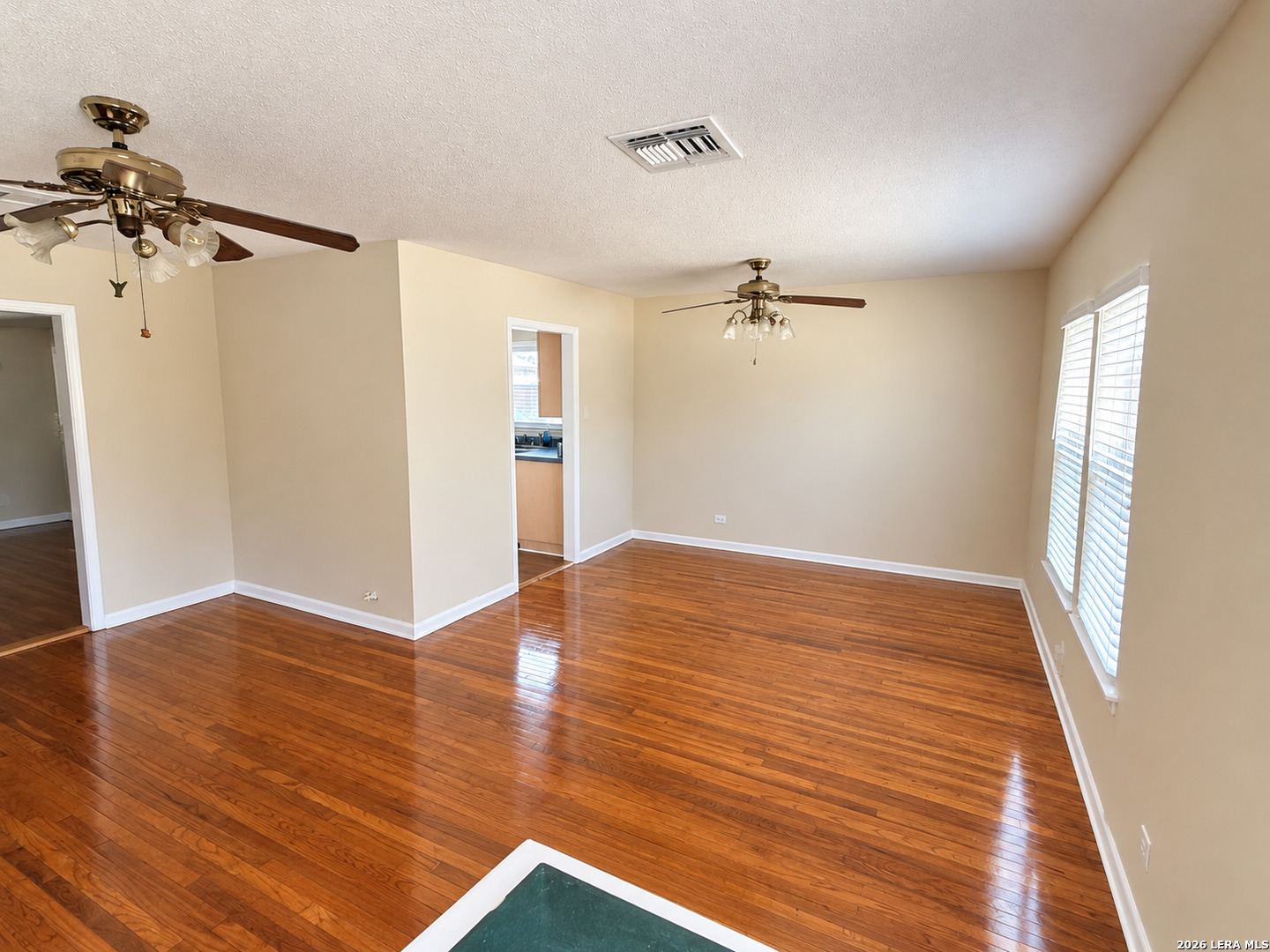 1266 W Elsmere San Antonio TX 78201