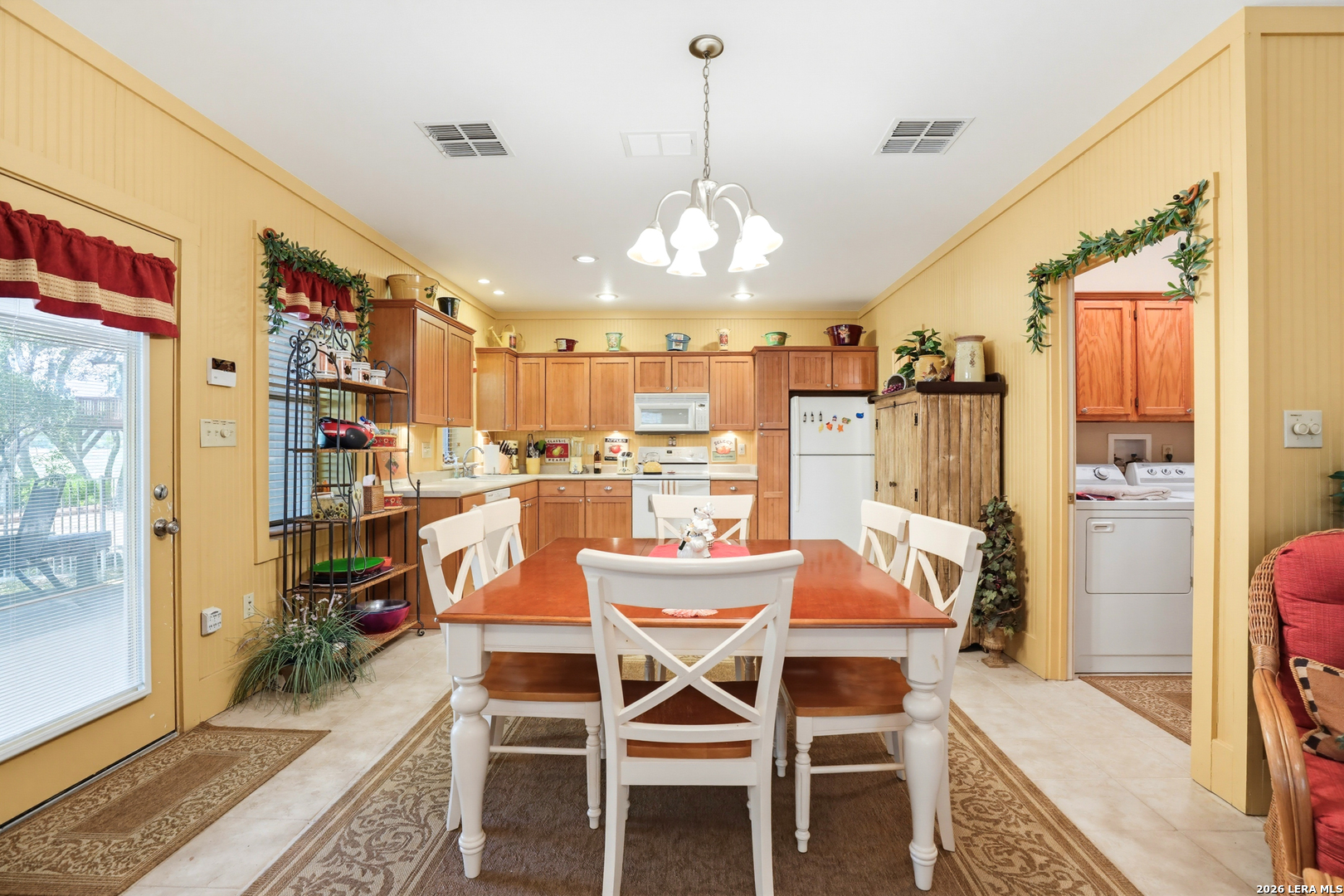 928 Pebble Beach Road Lakehills TX 78063