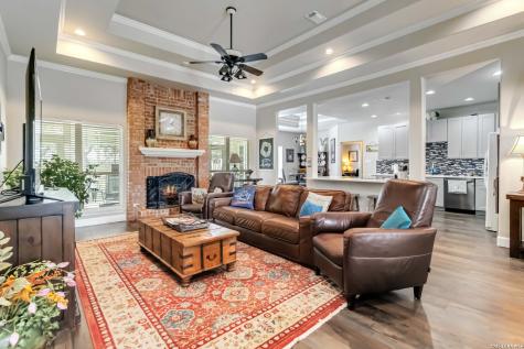 573 Mountain Oaks Drive Canyon Lake TX 78133