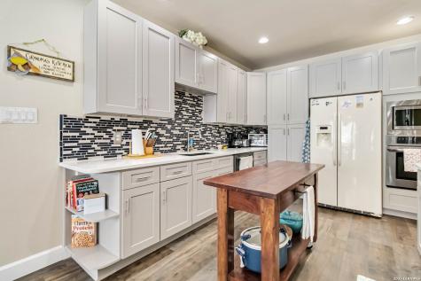 573 Mountain Oaks Drive Canyon Lake TX 78133