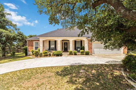 573 Mountain Oaks Drive Canyon Lake TX 78133