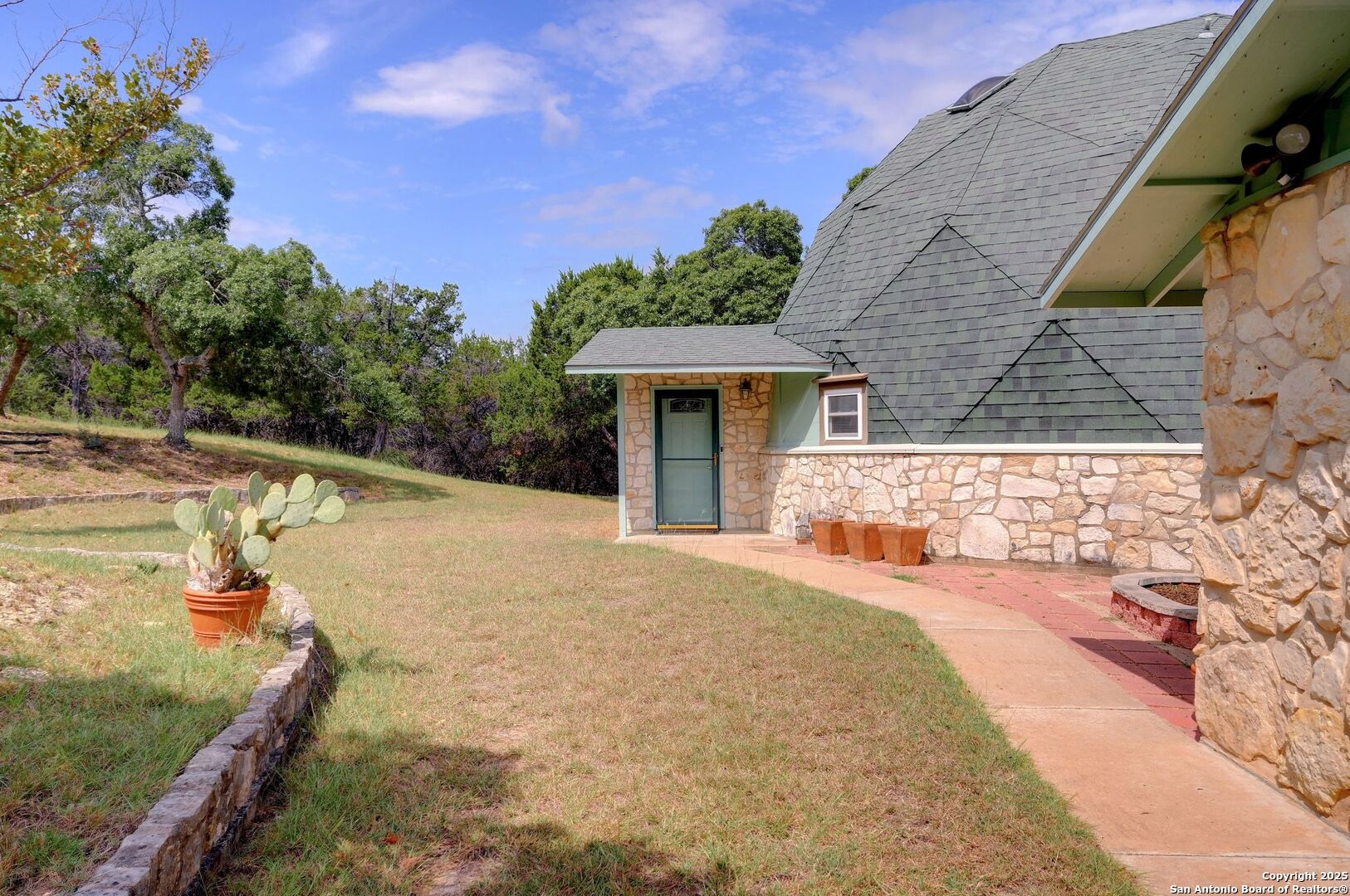 448 Red Rock Road Blanco TX 78606