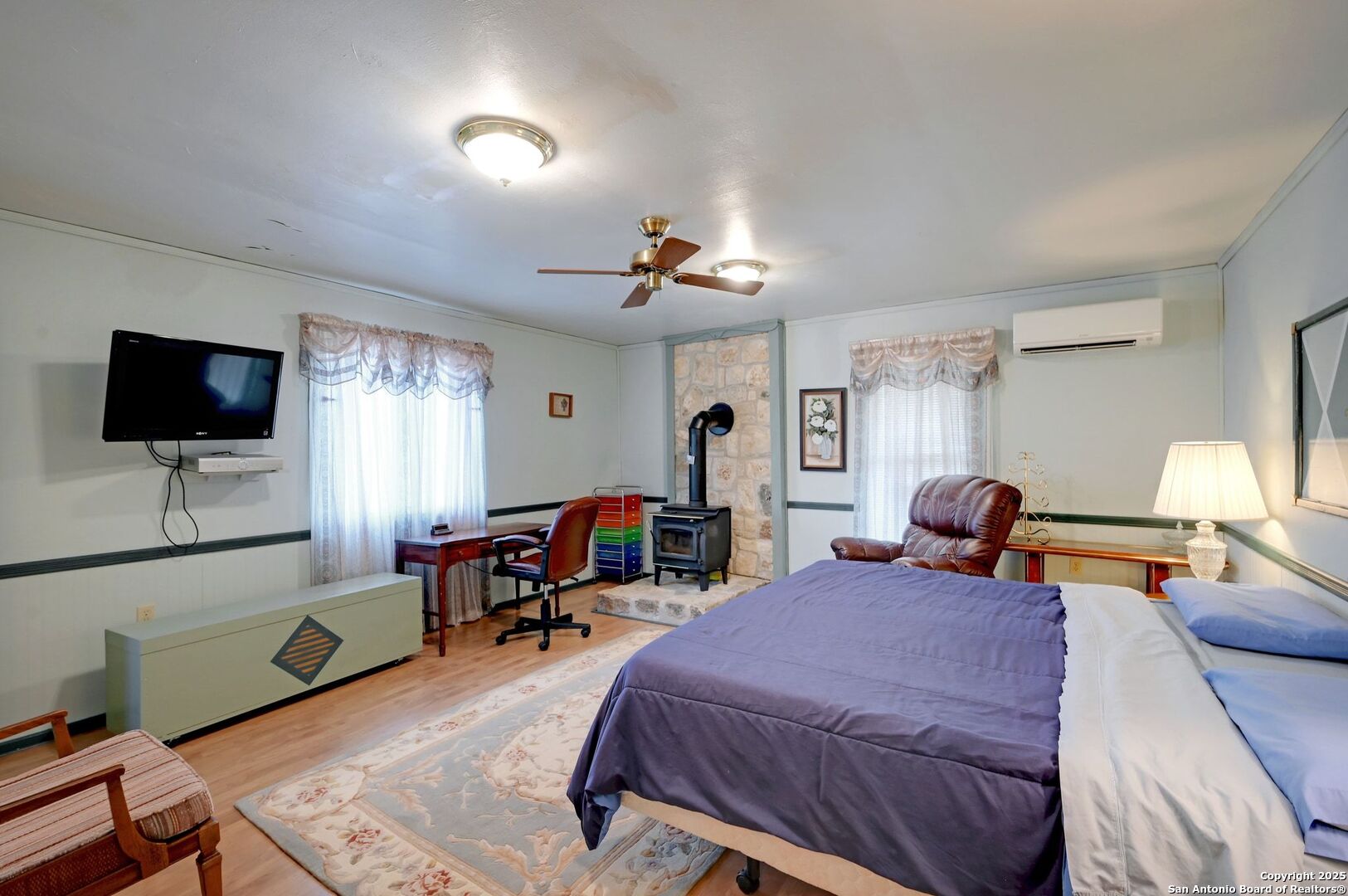 448 Red Rock Road Blanco TX 78606