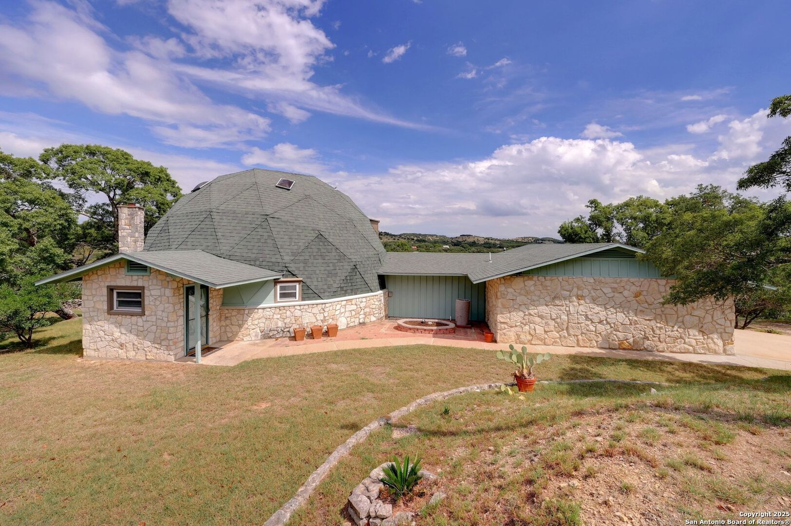 448 Red Rock Road Blanco TX 78606