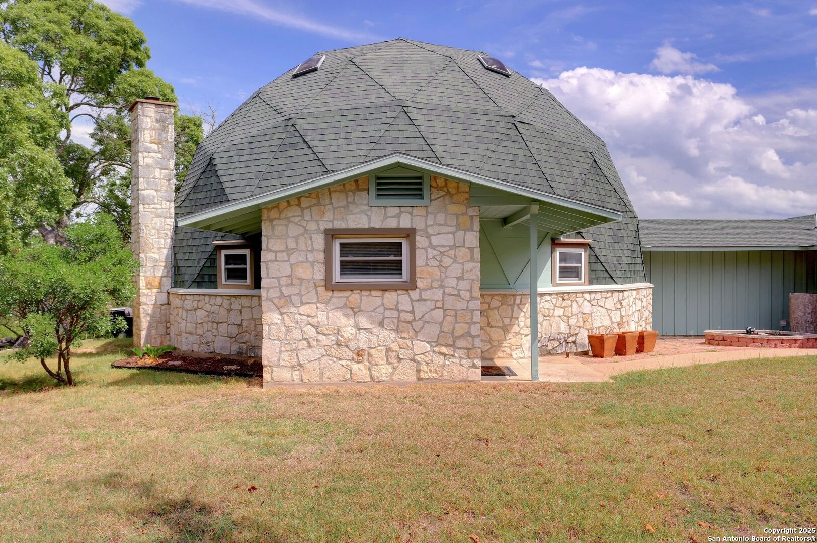 448 Red Rock Road Blanco TX 78606