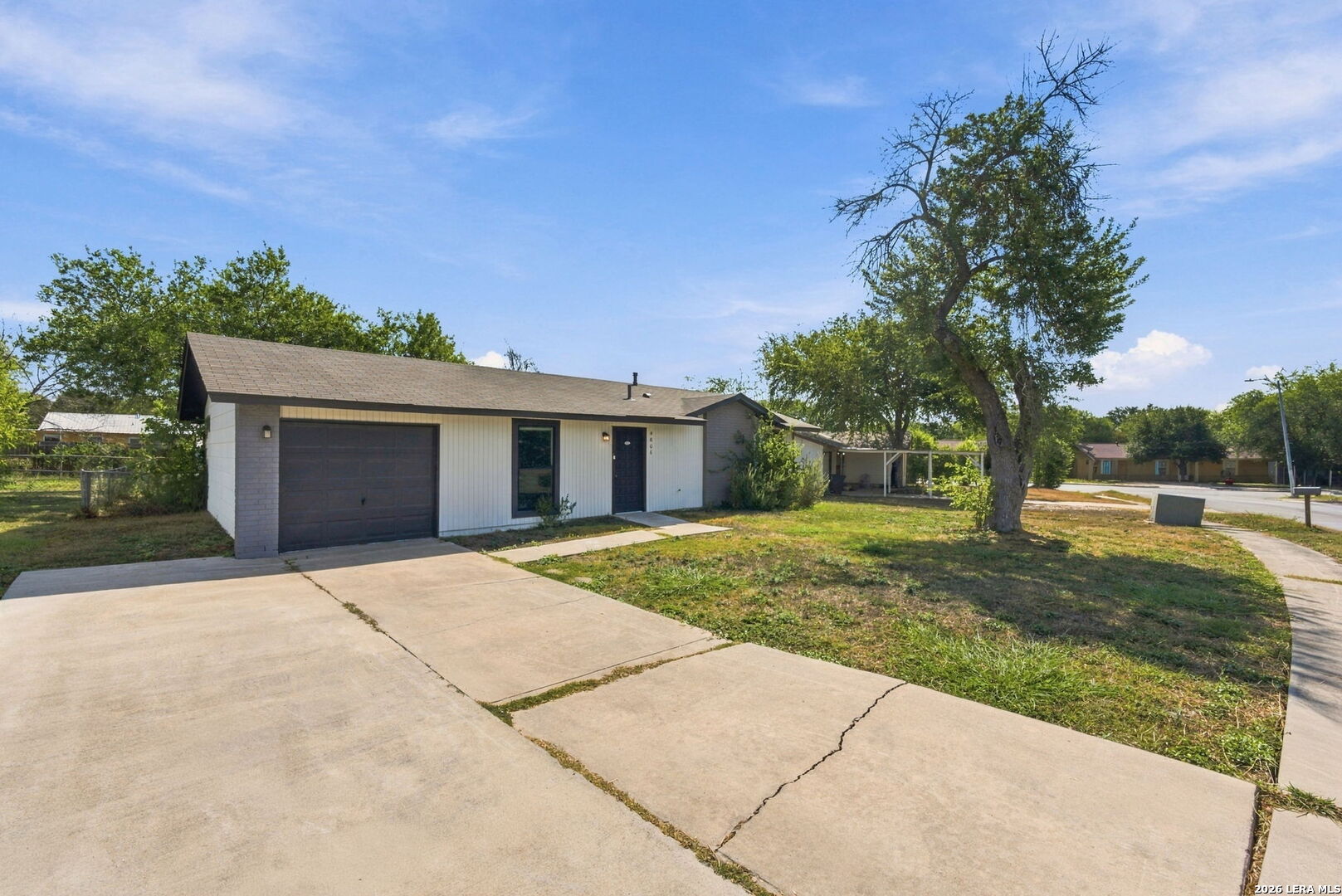 4806 Castle Bridge San Antonio TX 78218