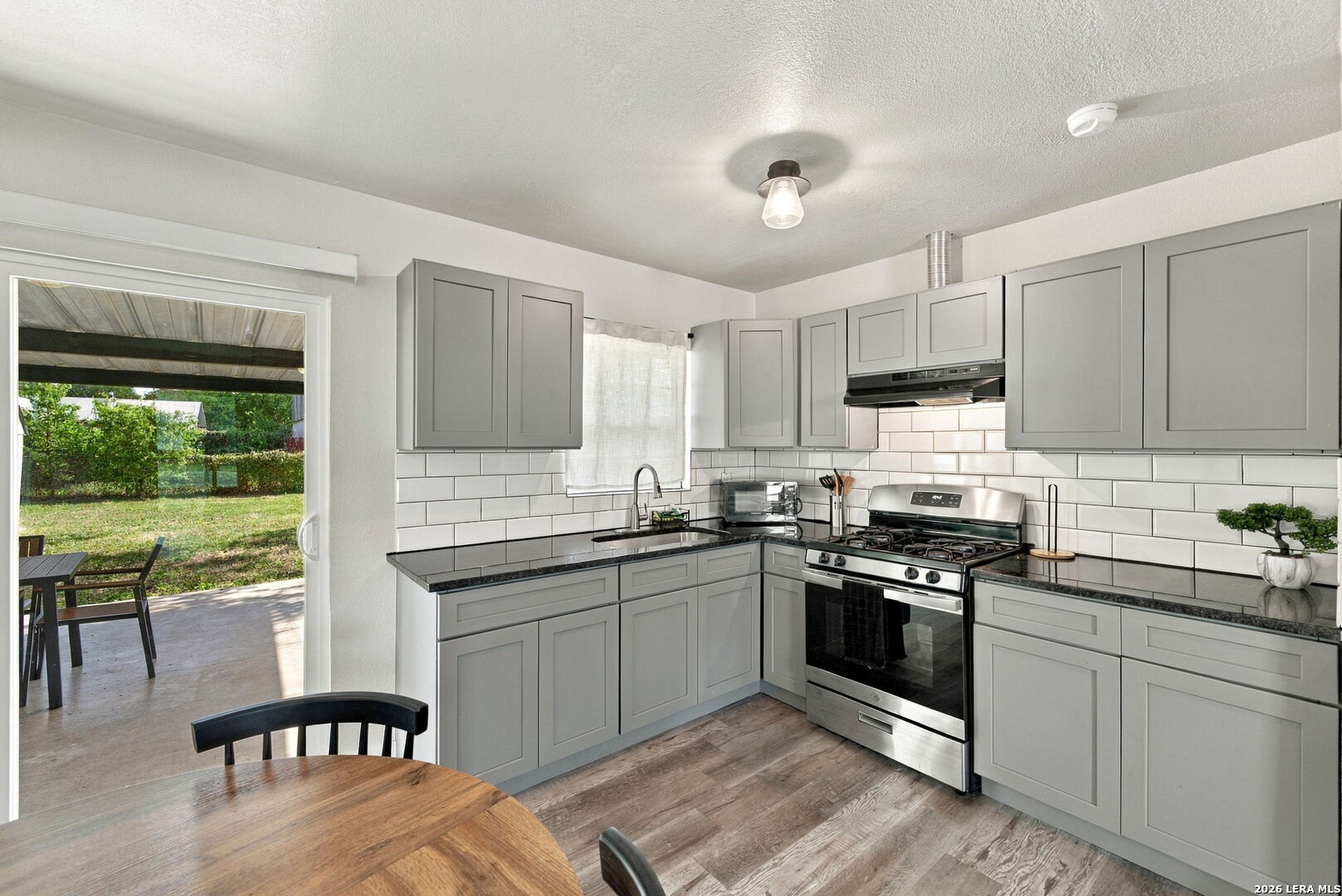 4806 Castle Bridge San Antonio TX 78218