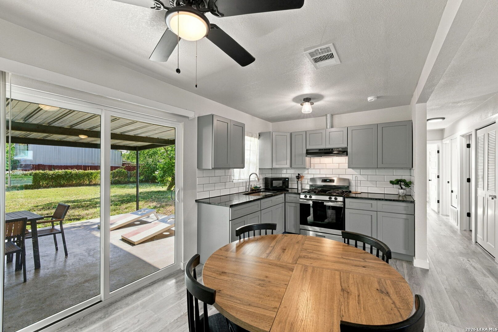 4806 Castle Bridge San Antonio TX 78218
