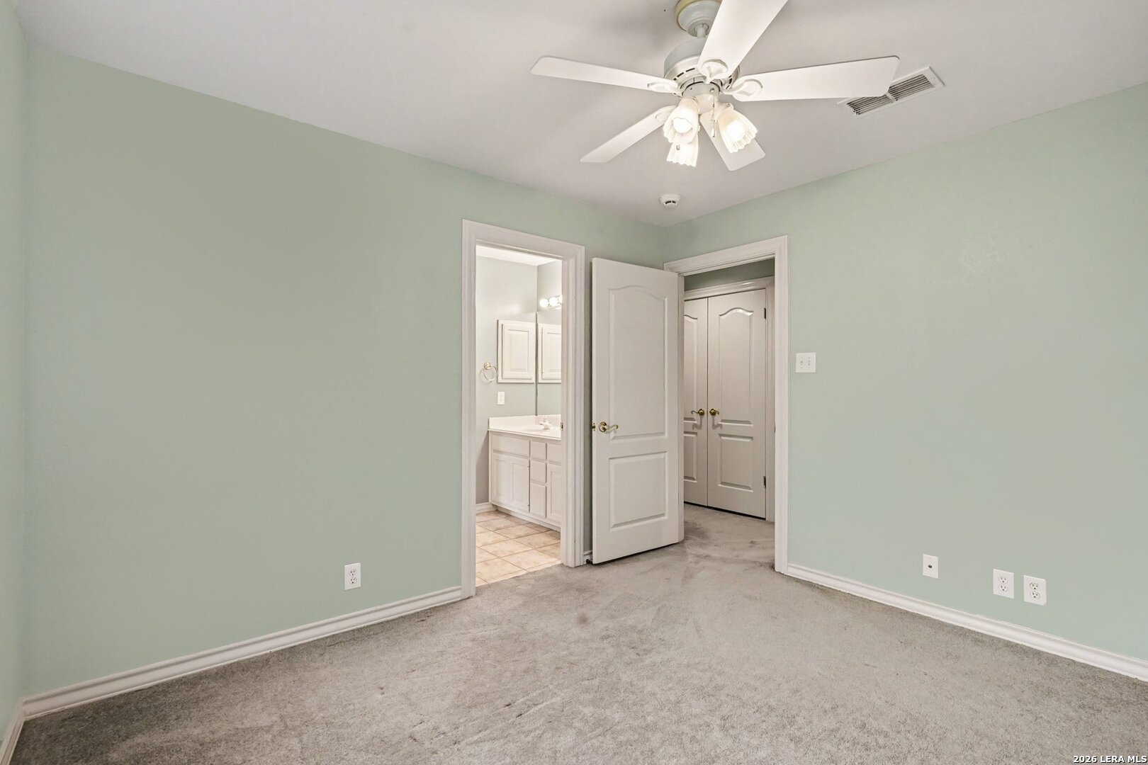 29442 No Le Hace Drive Fair Oaks Ranch TX 78015