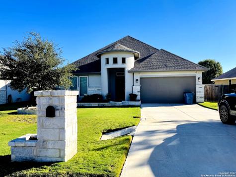 15506 Dell Lane Selma TX 78154