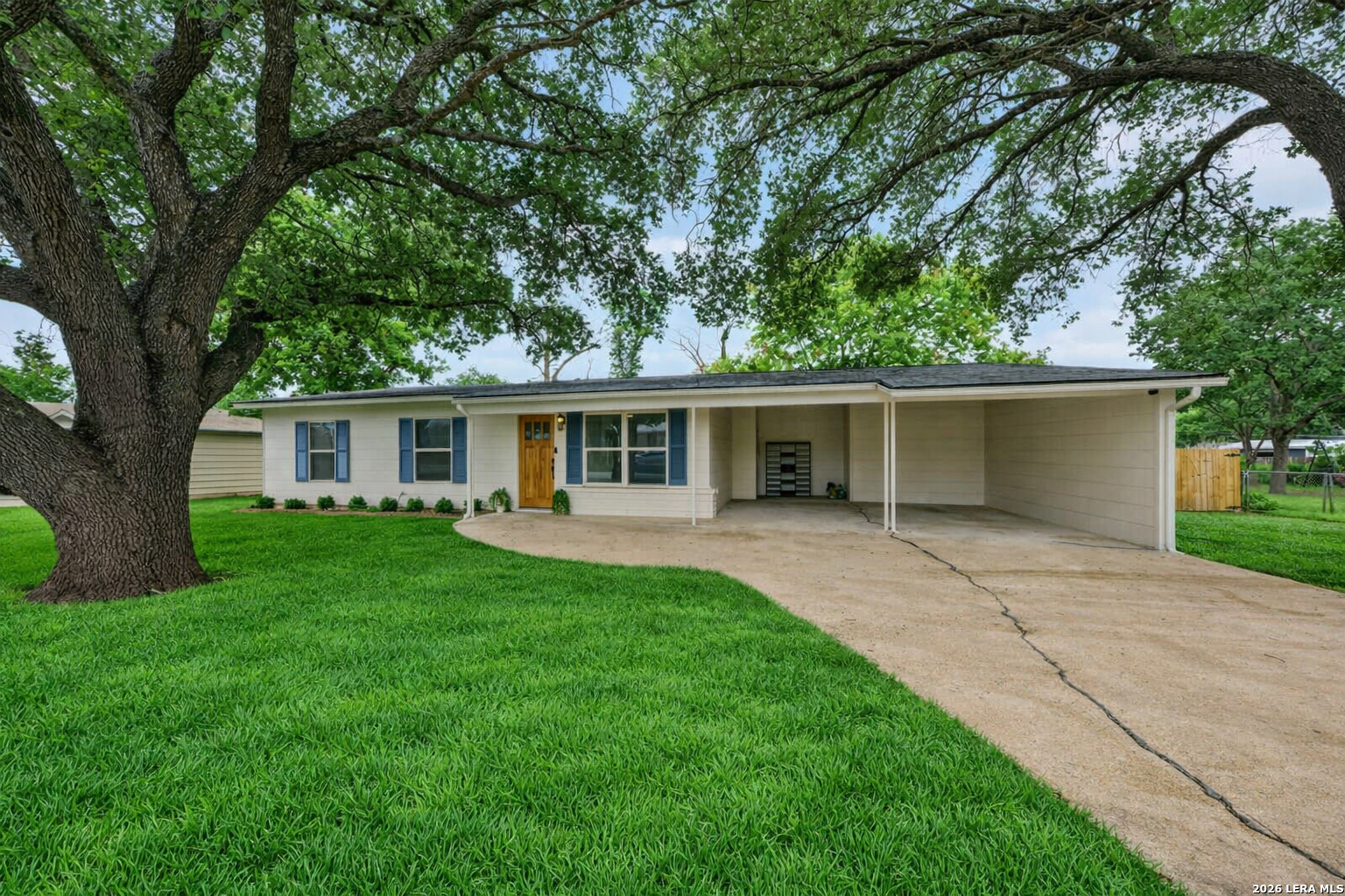 213 Lower Lacoste Road Castroville TX 78009