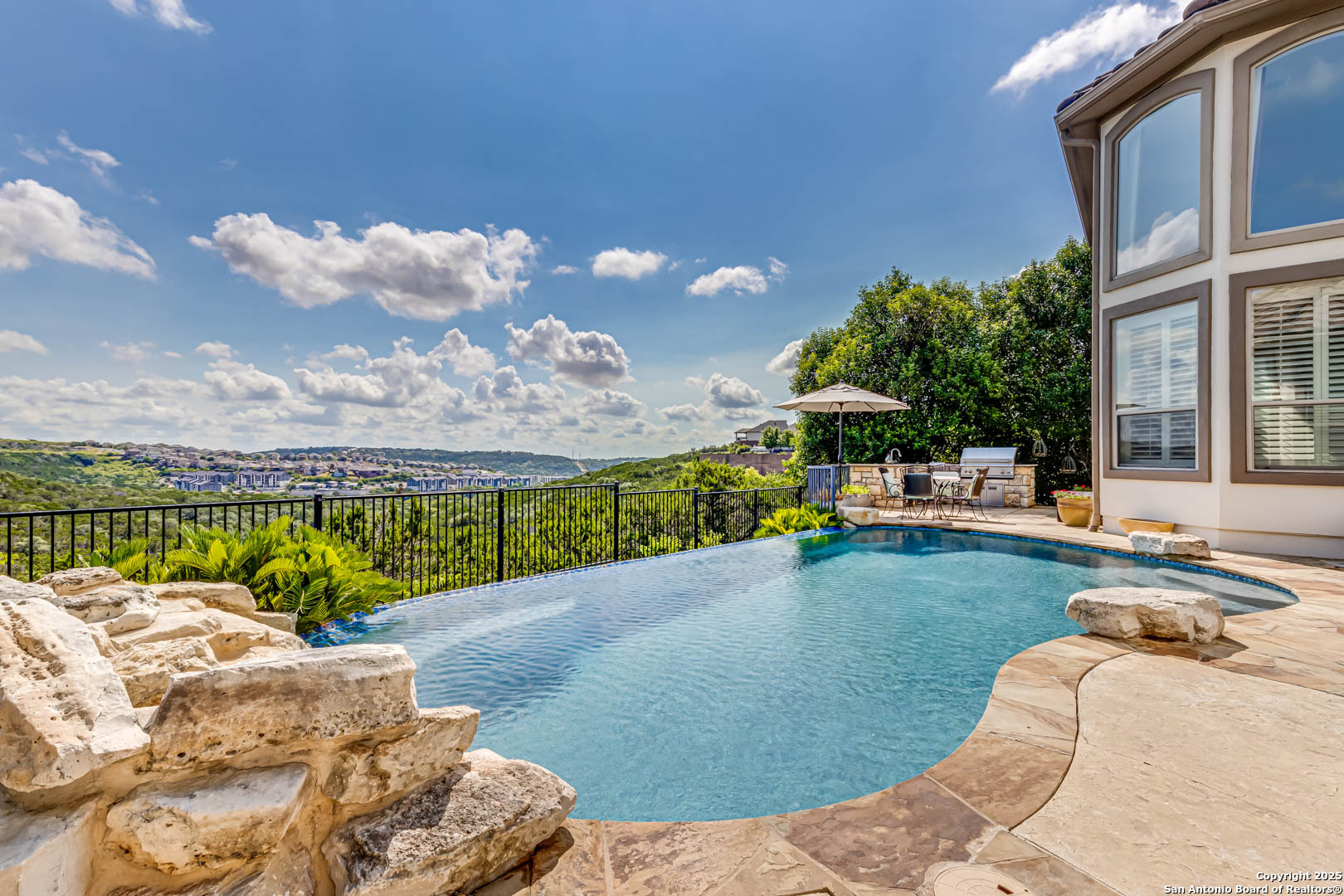 18210 Branson Falls San Antonio TX 78255