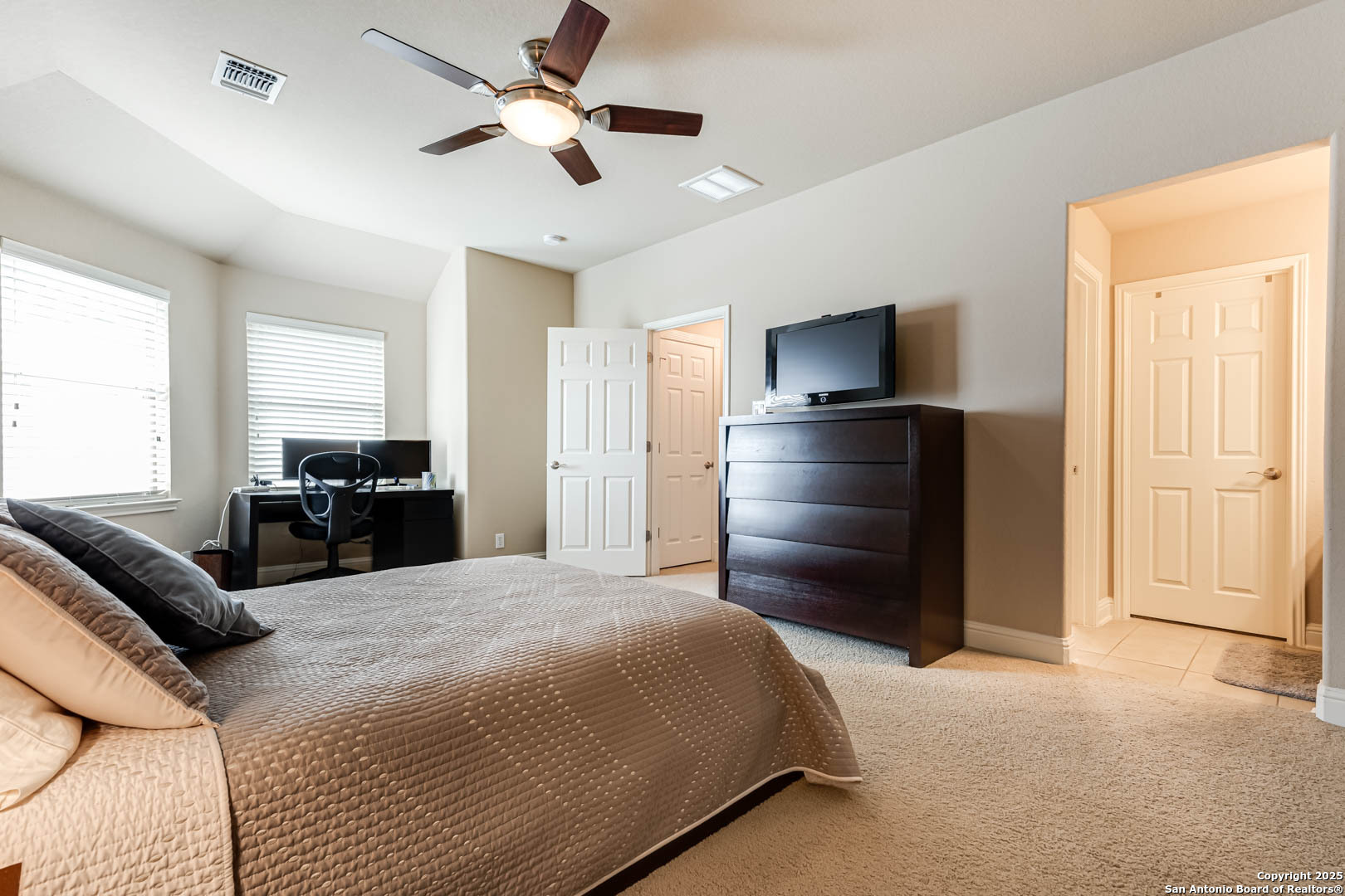 18210 Branson Falls San Antonio TX 78255