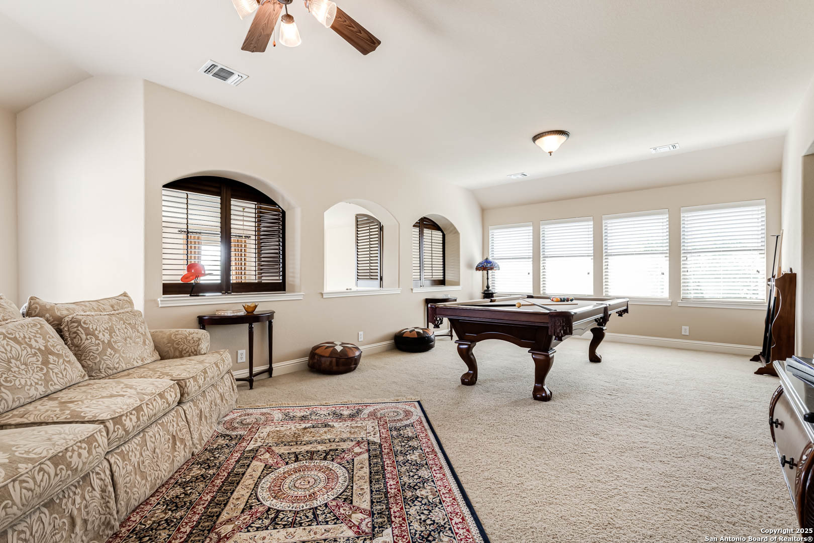 18210 Branson Falls San Antonio TX 78255