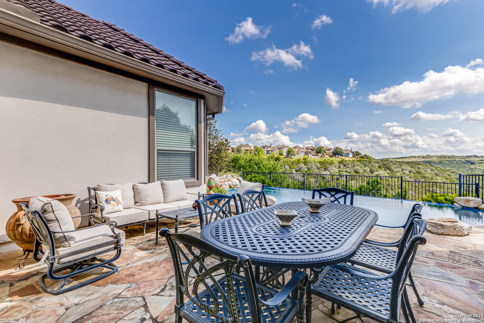 18210 Branson Falls San Antonio TX 78255