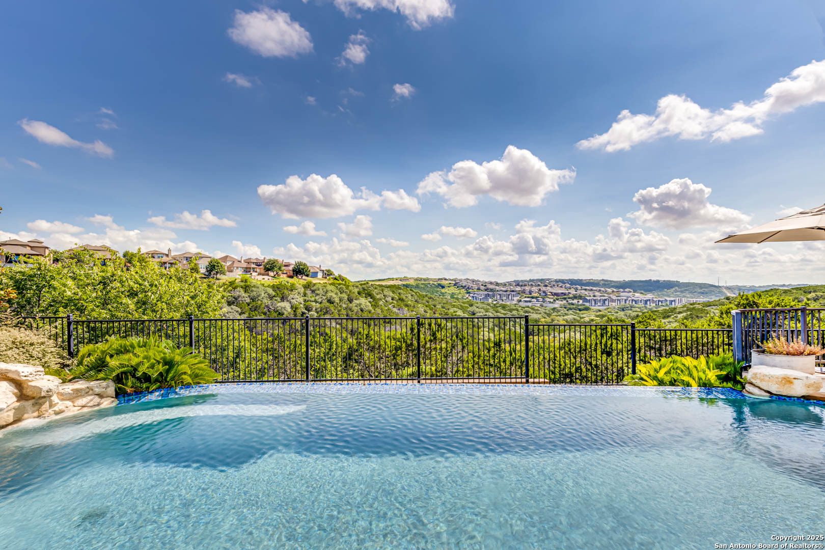 18210 Branson Falls San Antonio TX 78255