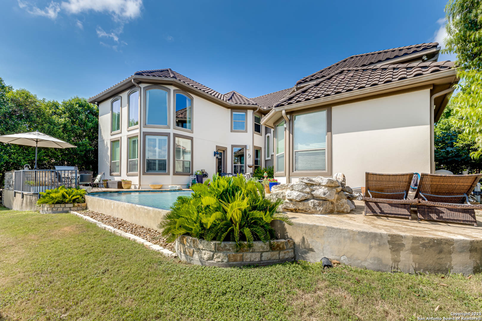 18210 Branson Falls San Antonio TX 78255