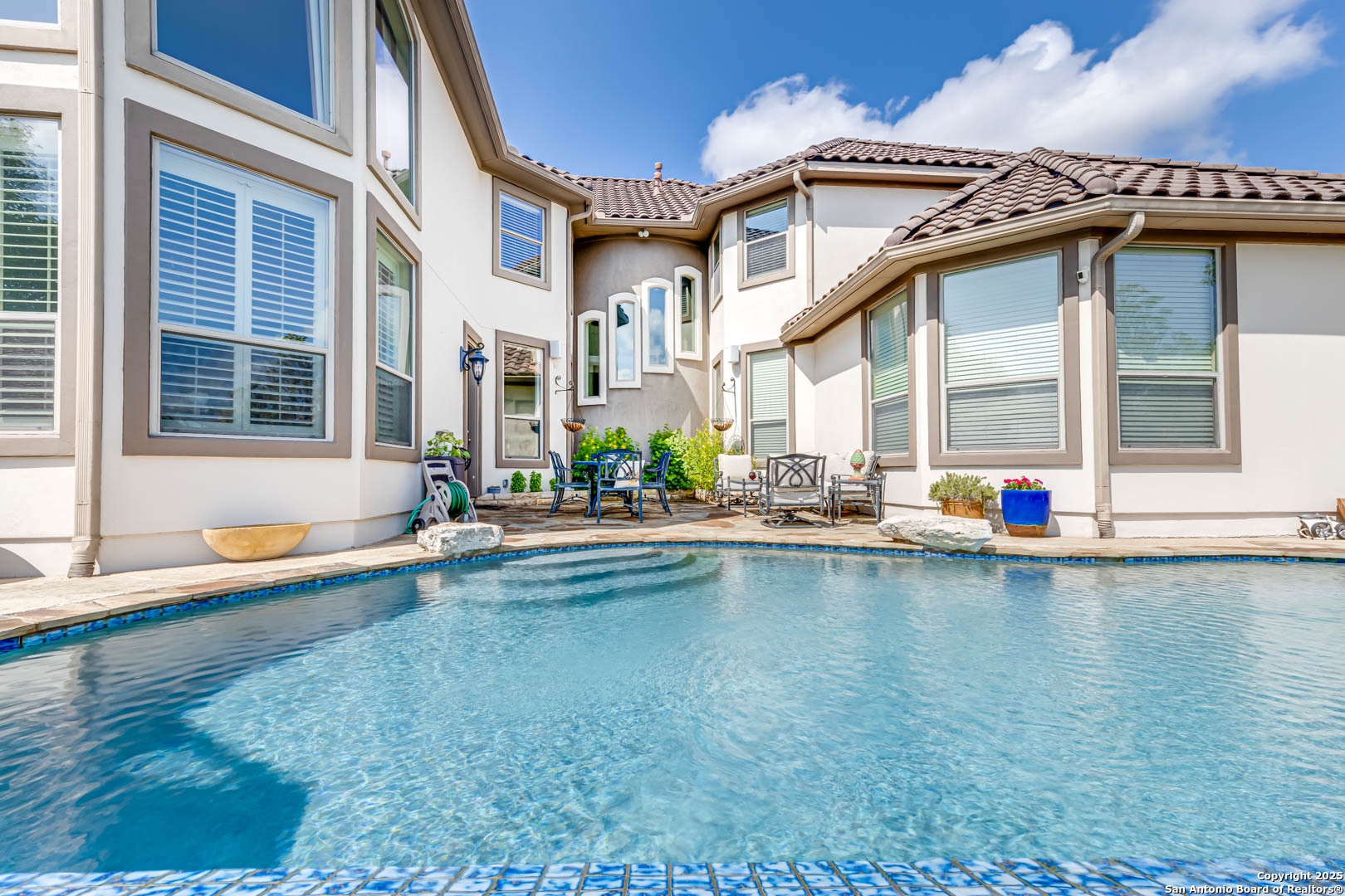 18210 Branson Falls San Antonio TX 78255