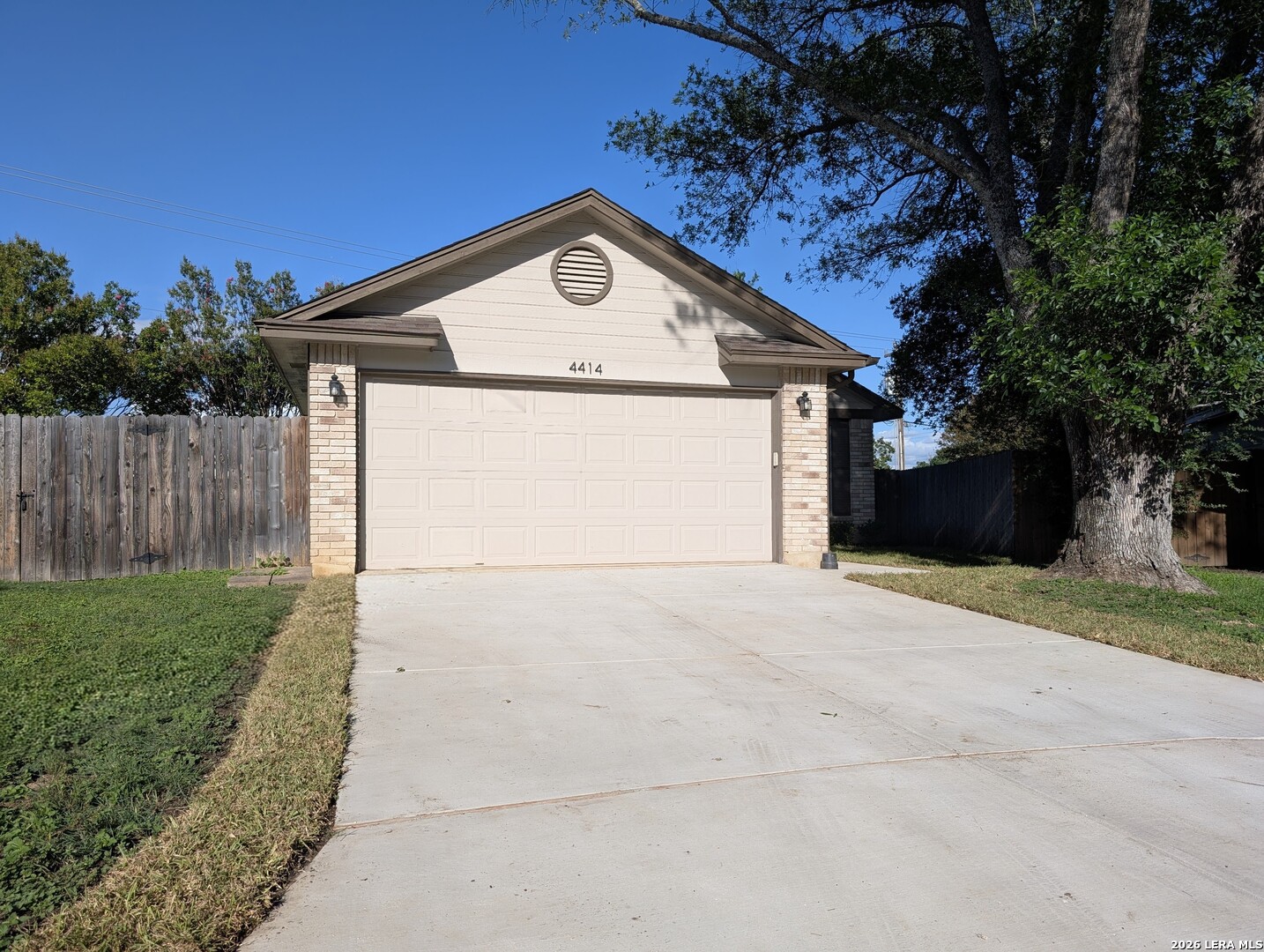 4414 Knollmanor San Antonio TX 78247