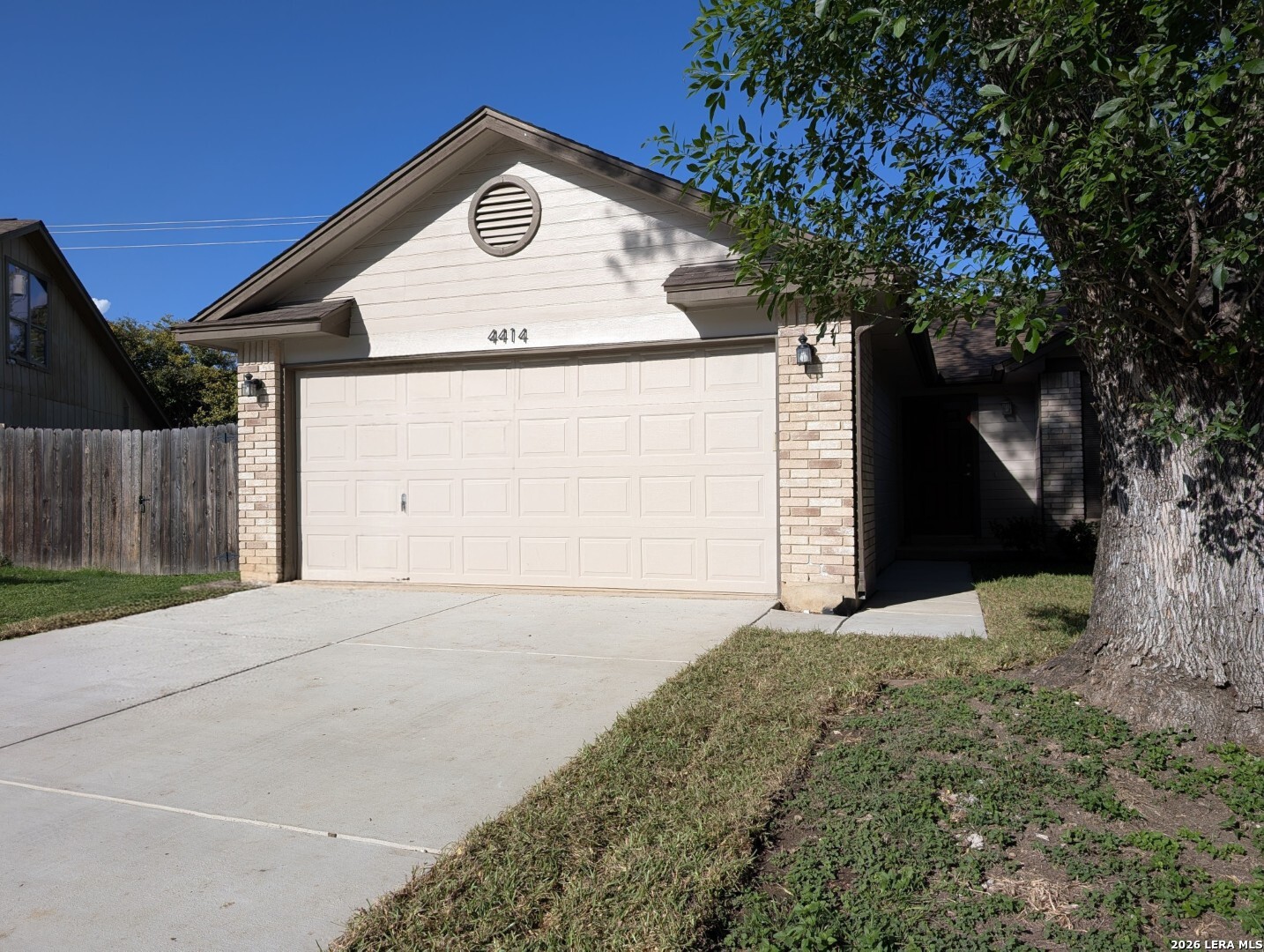 4414 Knollmanor San Antonio TX 78247