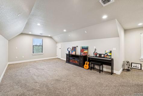 177 E Short Meadow Drive Lytle TX 78052